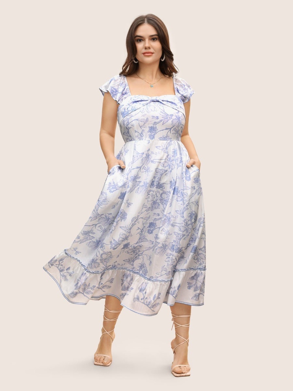 Bloomchic Light Blue & White Dress Size 26 (4XL)